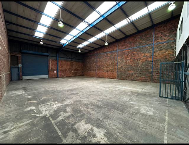 470M² WAREHOUSE TO LET IN EASTGATE